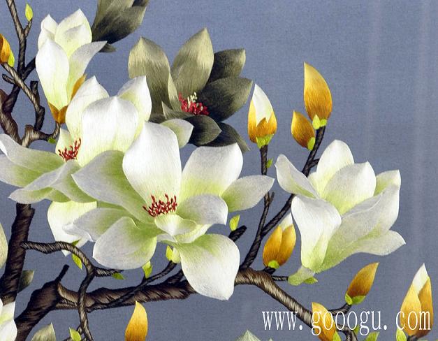 翠條多力引風(fēng)長(zhǎng)，點(diǎn)破銀花玉雪香。韻友自知人意好，隔簾輕解白霓裳。 